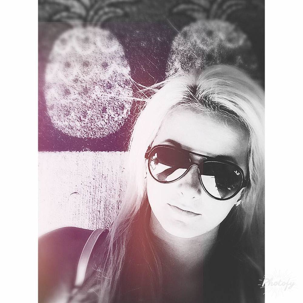 Meet your Posher, Jessica